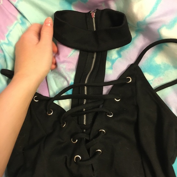 Black laceup bodysuit with choker - Picture 3 of 4